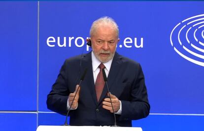 Lula no discurso ao Parlamento Europeu nesta segunda-feira.