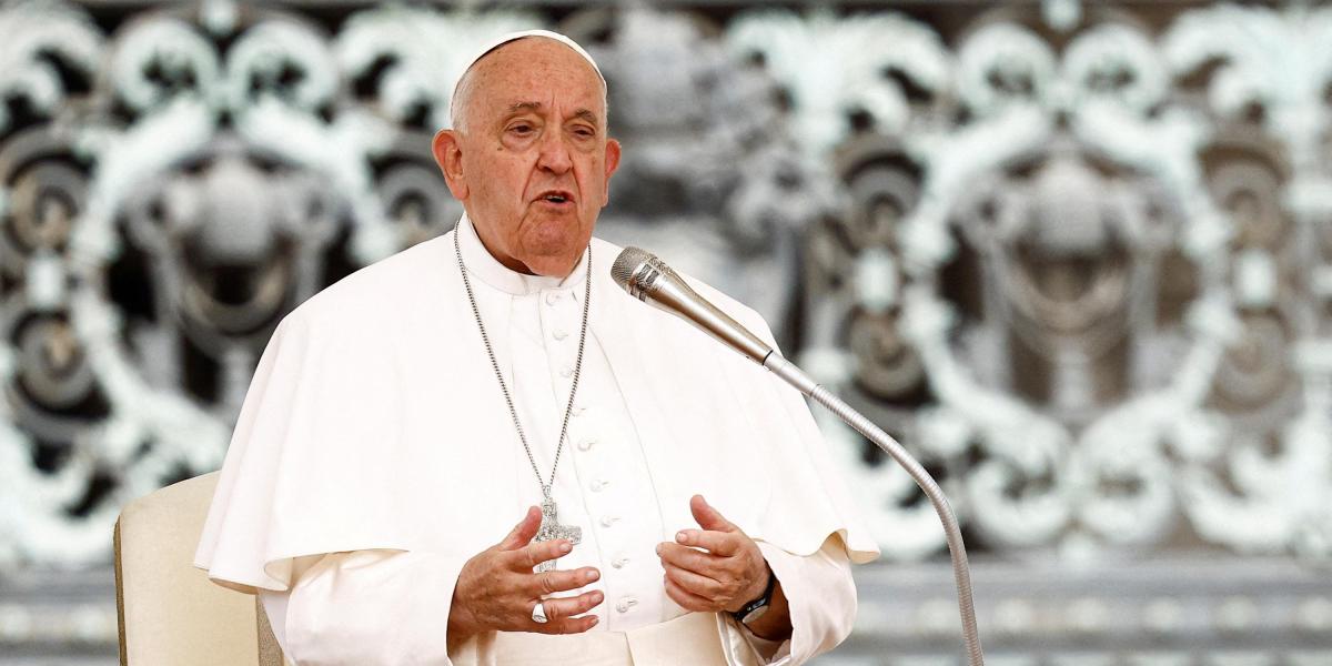 El Papa Francisco busca equilibrar la inclusión con la tradición del Vaticano.