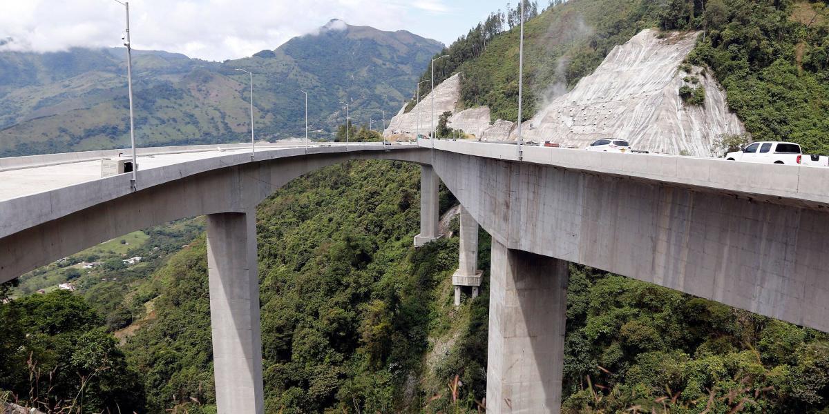 Así avanza la construcción de las vías 4G en Antioquia