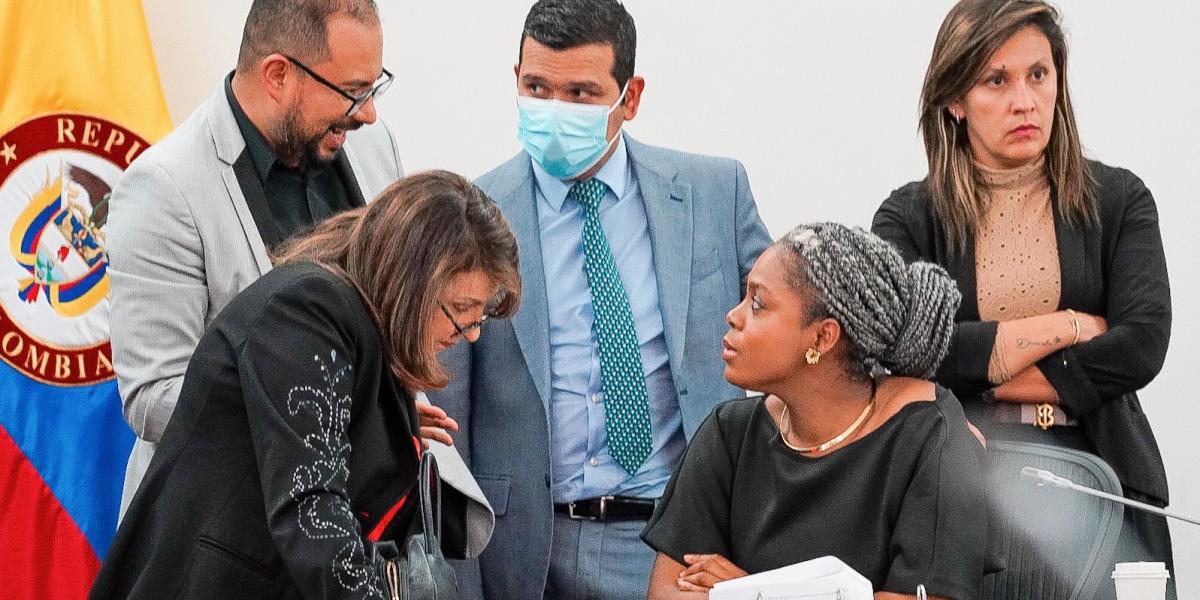 La ministra de Educación, Aurora Vergara, durante la discusión del proyecto.