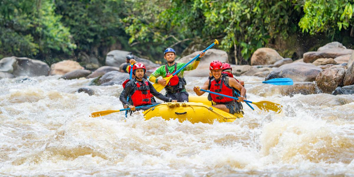 Caguán Expeditions ofrece experiencias de aventura y naturaleza.