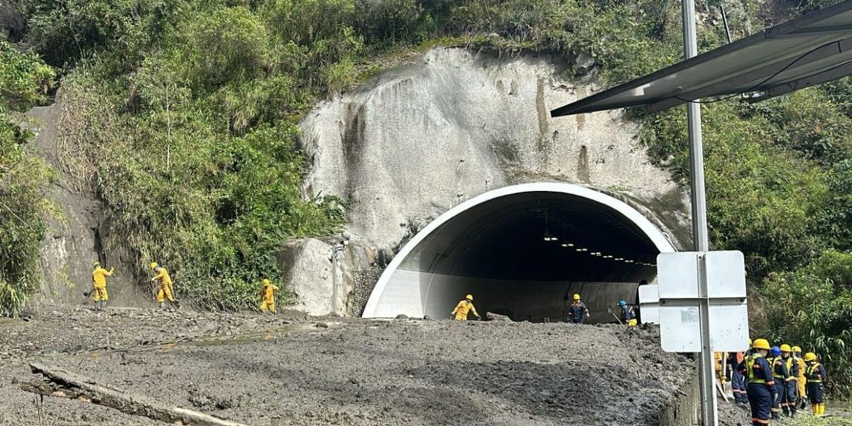 Siguen las obras para despejar los escombros.