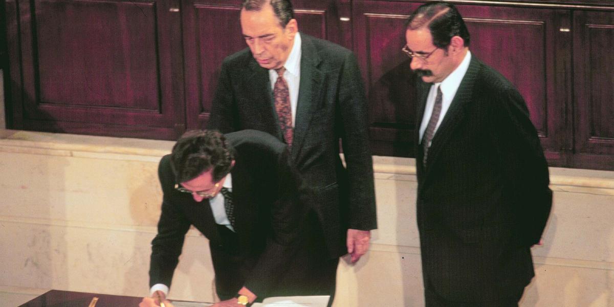 Firma de la Constitución de 1991