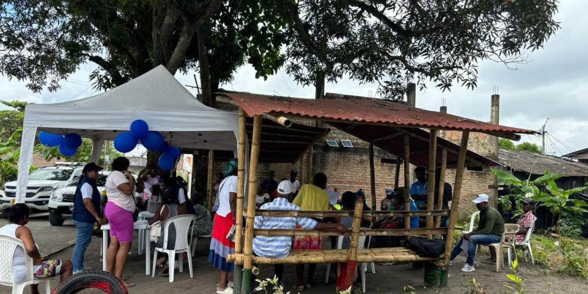 Defensoría documentó falta de atención estatal en pueblos de las costas colombianas.