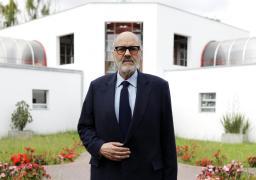 El nuevo rector de la Universidad Nacional, Leopoldo Múnera posa para fotografías de retrato con el periodico El Tiempo.