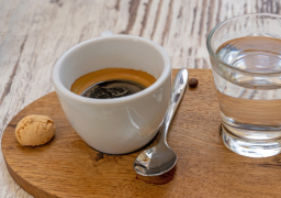 Los italianos se caracterizan por disfrutar el café en varios momentos del día.