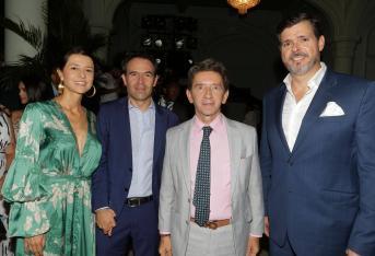 Margarita Gómez, Federico Gutiérrez, alcalde de Medellín; Luis Pérez y Carlos Eduardo Botero, presidente de Inexmoda.