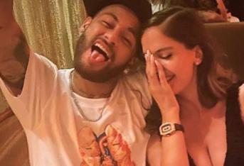 Natalia Barulich compartió su primera foto oficial con Neymar, su nueva pareja.