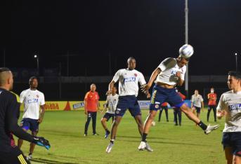 Entrenamiento de la Selección Colombia de cara al duelo contra Venezuela de este viernes.