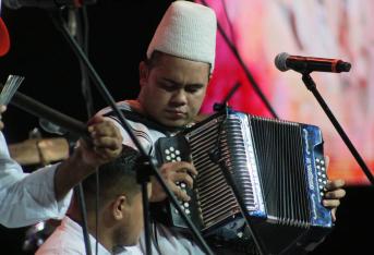 El arhuaco Ricardo Villafañe es el nuevo rey vallenato profesional, sucede a Manuel Vega. "La Sierra está feliz", dijo en sus primeras declaraciones.