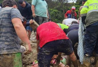 En la madrugada del 18 de julio la comunidad de Quetame fue sorprendida por una creciente súbita que borró por completo la vereda El Naranjal, Cundinamarca.