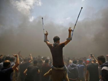 La decisión del presidente de EE. UU., Donald Trump, de trasladar su embajada en Israel de Tel Aviv a Jerusalén -decisión con la cual su país reconocía formalmente a esta ciudad como capital del Estado israelí- fue el catalizador de las protestas, pues los palestinos consideran a Jerusalén-este como la capital del estado al que aspiran.