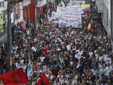 Las marchas en varias ciudades del país se desarrollaron al son de la música, el arte y la paz para demostrar que si se puede realizar una marcha de una manera pacífica.