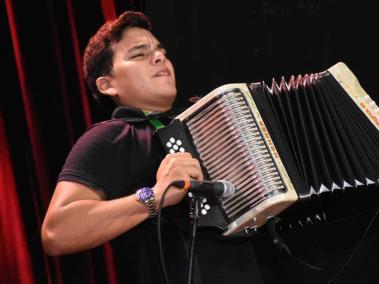 Augusto López Barrios, ganador del título de rey aficionado en el Festival de la Leyenda Vallenata 2020.