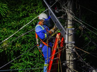 Los usuarios mantienen protestas por los cobros en las facturas de energía