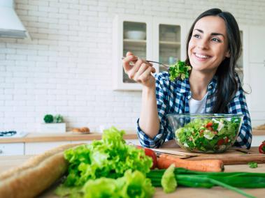 Tanto en la dieta vegana como en la vegetariana se consumen bastantes verduras.