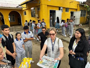 Más de 80 investigadores de todo el mundo visitaron 7 colegios oficiales de la ciudad.