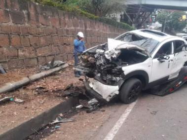 Camioneta accidentada en San Gil.