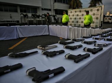 Decomiso de 309 armas en Cali.