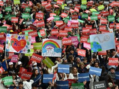 Audiencia del papa con unos 6.000 estudiantes y profesores.