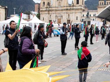 Víctimas del conflicto en evento de conmemoración en la Plaza de Bolívar, en Bogotá, por el Día de las Víctimas. Foto: 11/04/2023