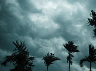 La temporada de huracanes y fuertes lluvias se acerca a Florida