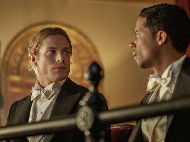 Sam Reid as Lestat De Lioncourt and Jacob Anderson as Louis De Point Du Lac - Interview with the Vampire _ Season 1, Episode 2 - Photo Credit: Michele K. Short/Sony Pictures Television/AMC