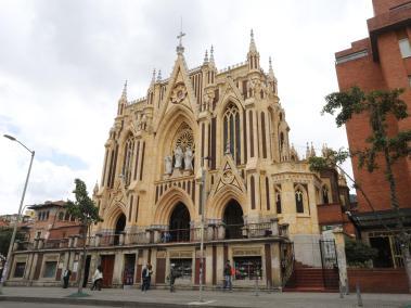 Bogota julio 4 de 2024.  Nueva basílica menor de la Iglesia Católica: el actual Santuario Mariano de Nuestra Señora de Chiquinquirá, ubicado en Chapinero, sobre la carrera 13 con calle 51.. Foto: @miltondiazfoto / El Tiempo  Crédito: CEET Fotógrafo: MILTON DÍAZ