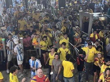 Ingreso al estadio Hard Rock para la final de la Copa América.