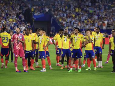 Los jugadores de Colombia tras la derrota del equipo en el partido final de la Copa América 2024 entre Argentina y Colombia en el Hard Rock Stadium.