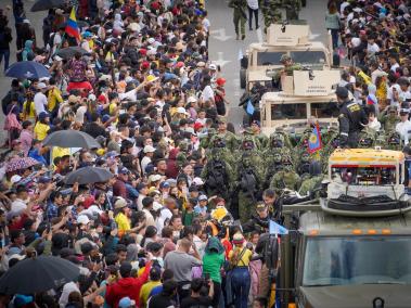 Miembros de las fuerza publica en el desfile conmemorativo del día del 20 de julio del 2024 en Bogotá Colombia Foto MAURICIO MORENO CEET EL TIENPO @mauriciomorenofoto