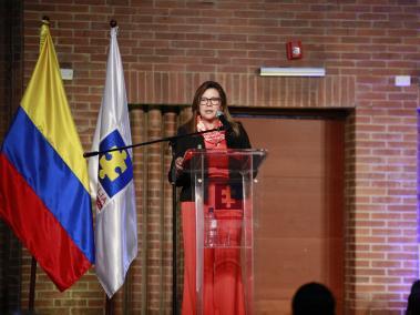 Fiscal Luz Adriana Camargo.