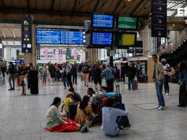 Cientos de personas fueron evacuadas.