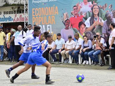 Partido de fútbol en Buenaventura