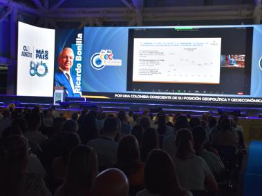 Ricardo Bonilla, ministro de Hacienda, durante su intervención virtual en el 9.° Congreso Empresarial Colombiano, que se lleva a cabo en Medellín