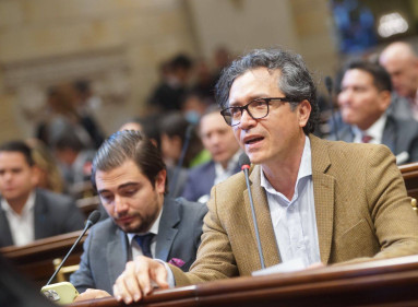 El representante a la Cámara por el Pacto Histórico Heráclito Landínez.