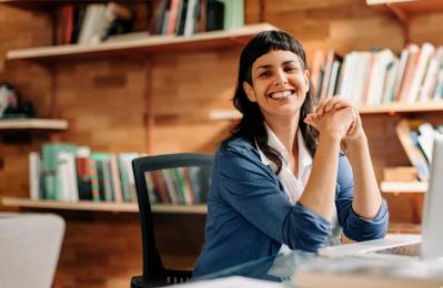 Las mujeres resultan ser las más vulnerables ante una crisis económica y social.