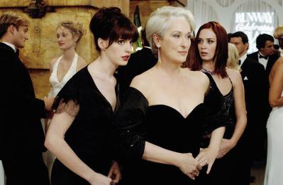 Meryl Streep y Anne Hathaway protagonizan esta película estrenada en 2006.