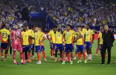 Los jugadores de Colombia tras la derrota del equipo en el partido final de la Copa América 2024 entre Argentina y Colombia en el Hard Rock Stadium.