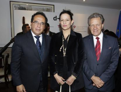 Alejandro Orellana, Angélica Pérez y Jorge Camacho.