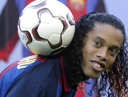 Ronaldinho ha sido el único futbolista en la historia en ganar  Balón de Oro, Liga de Campeones, Copa Confederaciones, Mundial, Copa América y Copa Libertadores. ¡Crac total!