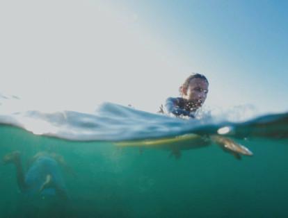 Cinco historias de culpa y esperanza que transcurren en distintos lugares del planeta tienen como eje la presencia del mar, metáfora de vida y muerte.