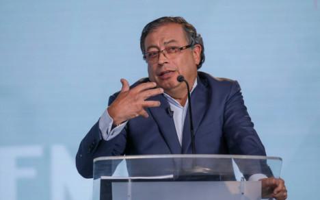 Gustavo Petro en debate de EL TIEMPO y Semana