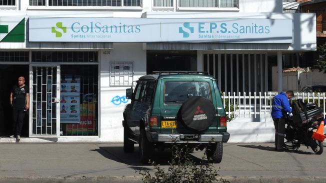 Fachada de una de las sedes de EPS Sanitas en Tunja (Boyacá).