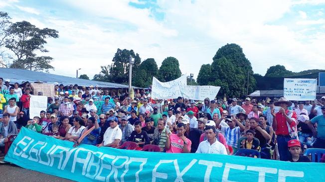 La protesta de los campesinos en la vereda Cachicamo, en Guaviare, en límites con Meta y Cauetá.