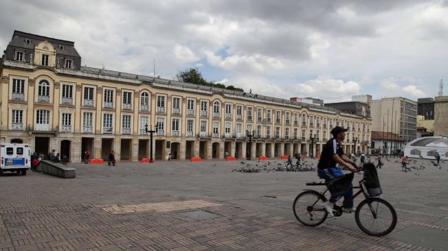 Crisis sanitaria por Covid-19 y desaceleración económica, principales causas.