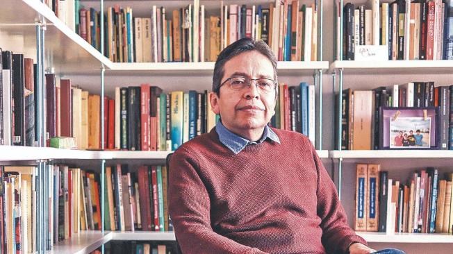 Está en librerías Te acuerdas del mar, por la cual el periodista económico y escritor bogotano Óscar Godoy Barbosa mereció el Premio Ñ Ciudad de Buenos Aires 2019,