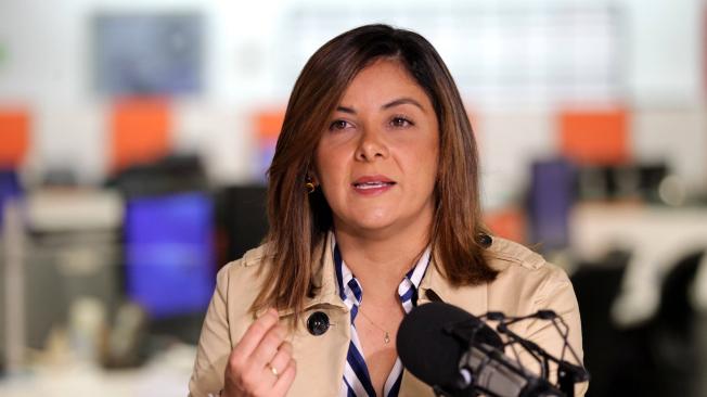 Ministra de Agricultura, Jhenifer Mojica, dice que Gobierno compró 25.000 hectáreas.