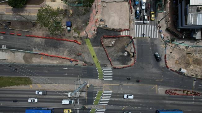 Bogotá. 19 de enero de 2024. En la obras de la Troncal Av 68, el alcalde Carlos Fernando Galán, mostró gran preocupación por el atraso que presenta esta obra, sobre todo en el grupo 6 que se localiza entre la calle 46 y calle 66 con Av 68.