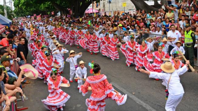 baile de piloneras en Valledupar